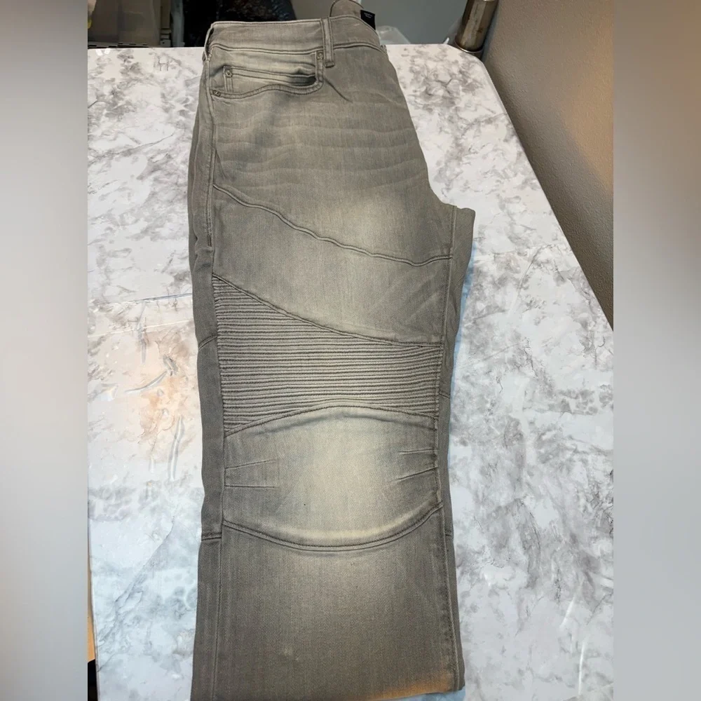 Vintage True religion Rocco moto men’s jeans size 36 X. 30